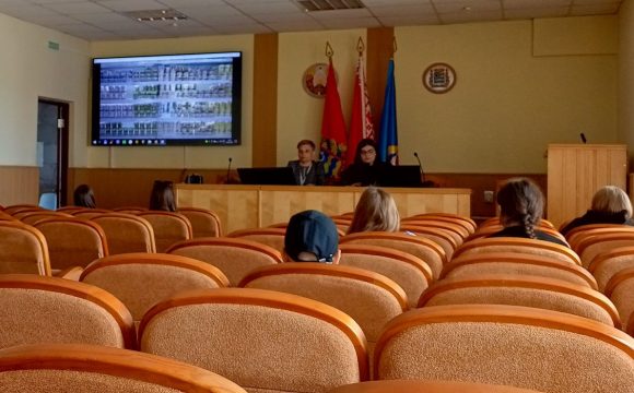 Работа с подростками по теме «Безопасные каникулы» в рамках подросткового клуба «Чердак»