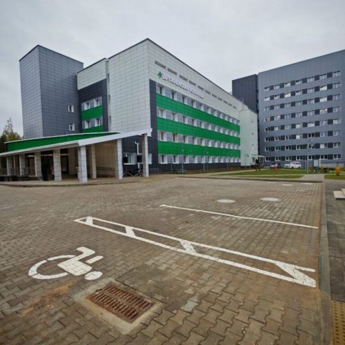 В поселке Дружный открылся новый лечебный корпус: качественная медицина — ближе к жителям