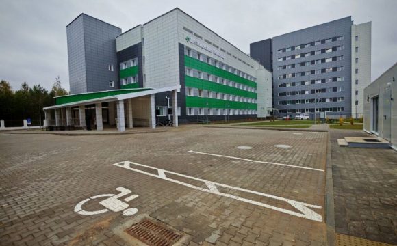 В поселке Дружный открылся новый лечебный корпус: качественная медицина — ближе к жителям