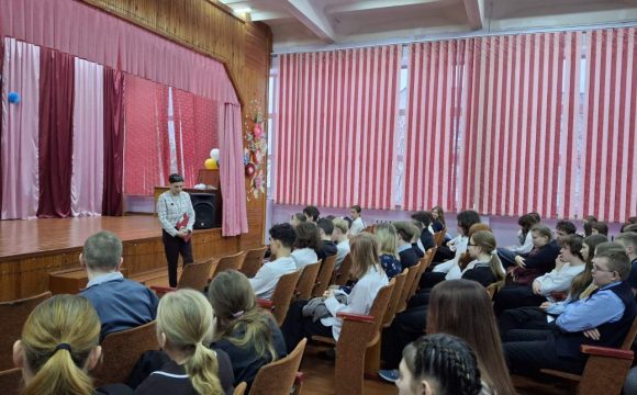 photo_5217930462423094566_y 12.02.2026 прошла информационно – профилактическая встреча с обучающимися 8-11 классов ГУО «Средняя школа №1 г.Марьина Горка» в рамках областной межведомственной акции «Дружим с Законом!»