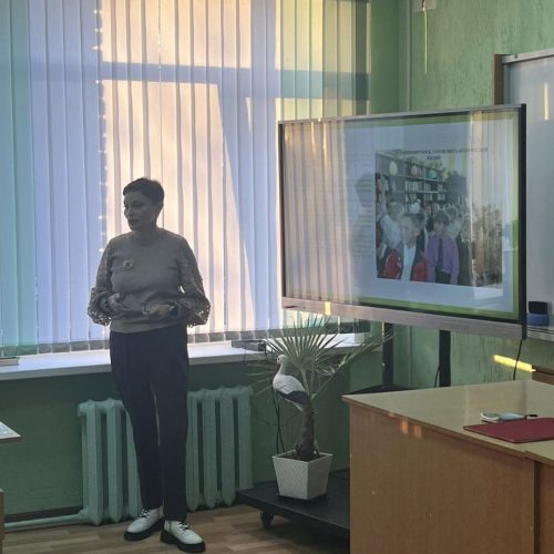 photo_5235837357901157343_y Информационно – профилактическая встреча в рамках акции «Дружим с Законом!»