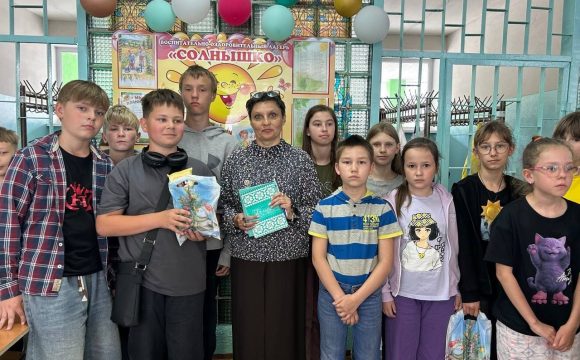 photo_5303100054744800217_y Интерактивная игра «Анаграмма слов» в оздоровительном лагере для детей и подростков