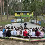 Лекция о негативном влиянии психоактивных веществ в лагере Лесная сказка